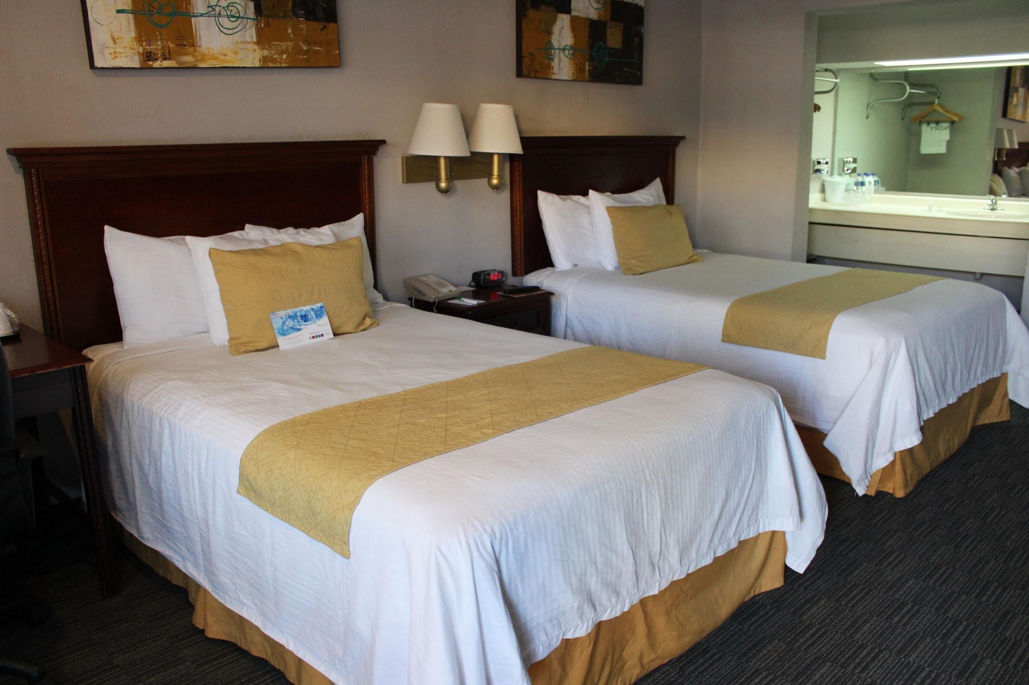 Quality Inn Piedras Negras Ngoại thất bức ảnh