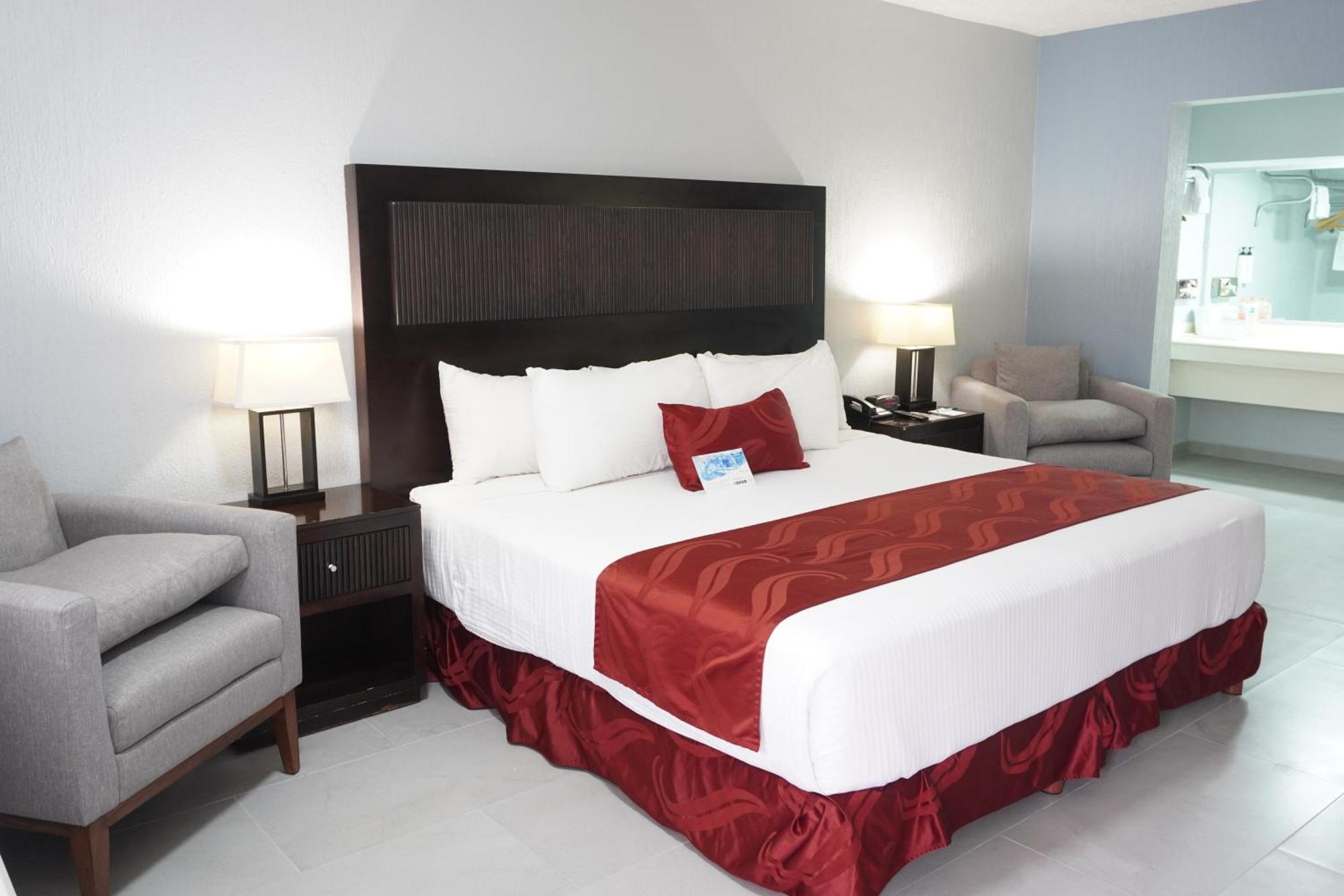 Quality Inn Piedras Negras Ngoại thất bức ảnh