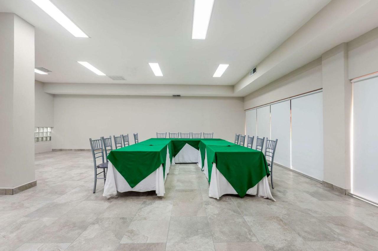 Quality Inn Piedras Negras Ngoại thất bức ảnh